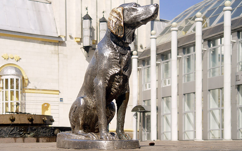 BALTOJO SĖKLOS MONUMENTAS