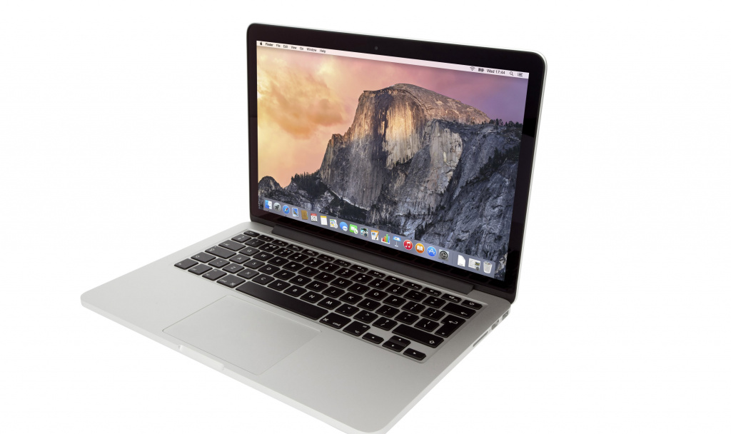 „Apple MacBook Pro 13“ su tinklainės ekranu 2015 m. Pradžioje
