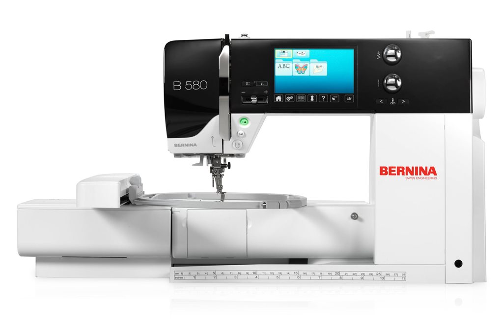 Bernina B 580 amb mòdul de brodat