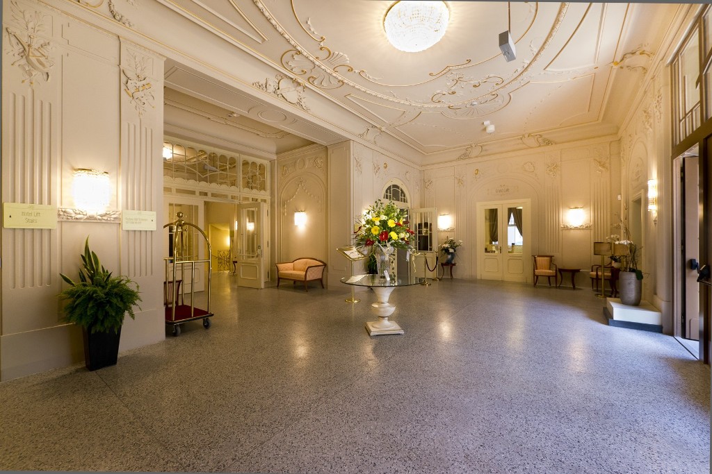 VELIKI AMBASADOR 4.jpg