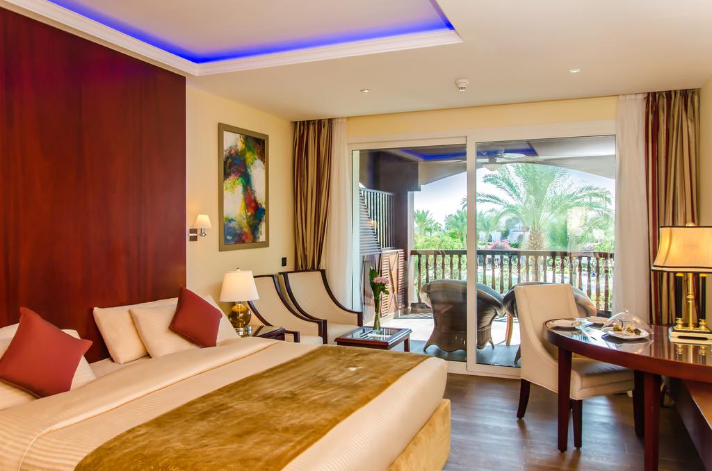 Royal Savoy Hotel i Vile