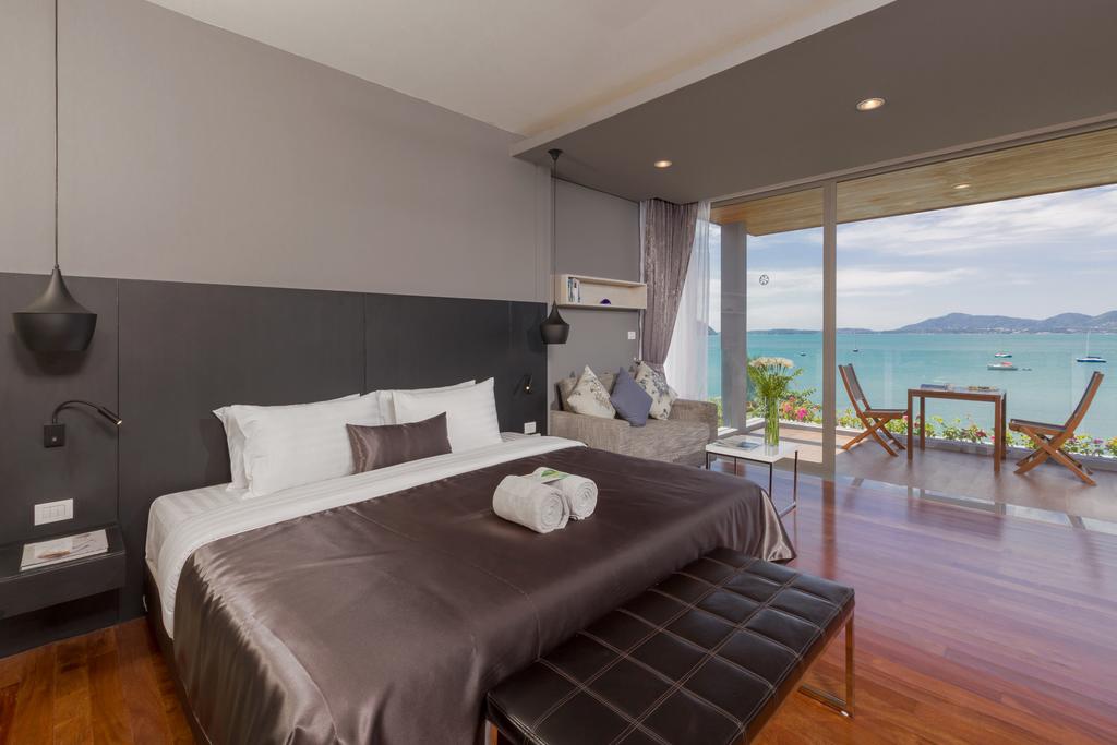 X10 Seaview Suites op Panwa Beach