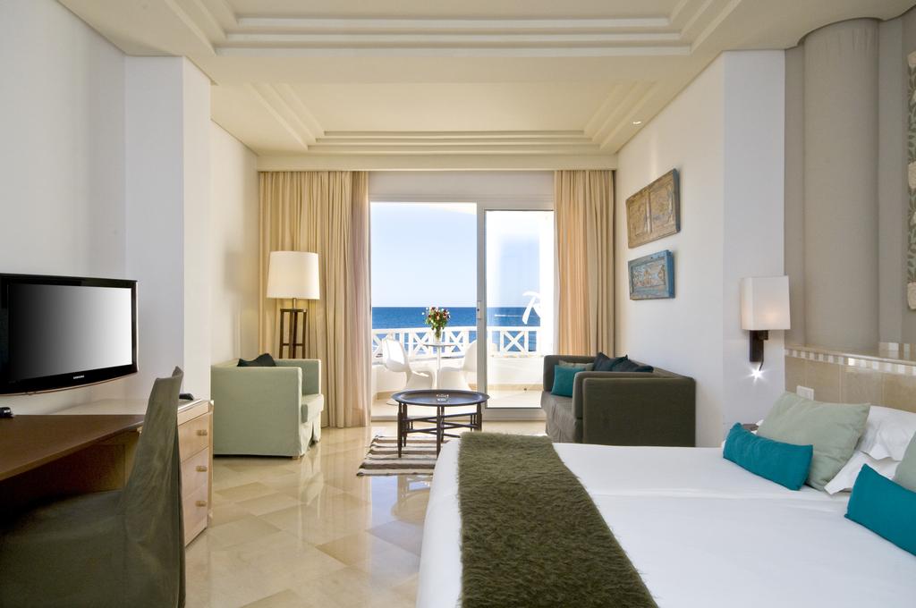 „Radisson Blu Palace Resort & Thalasso“ viešbutis
