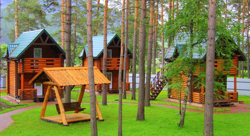 Dvorac Kruglovykh, selo Cheposh