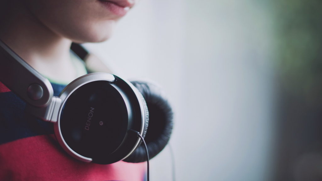 auriculars per cable o sense fils