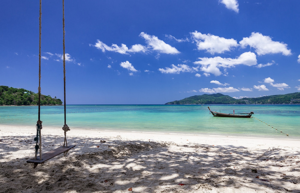 Tri trang plaža
