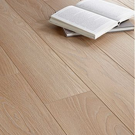 Com triar un laminat de qualitat per a un apartament